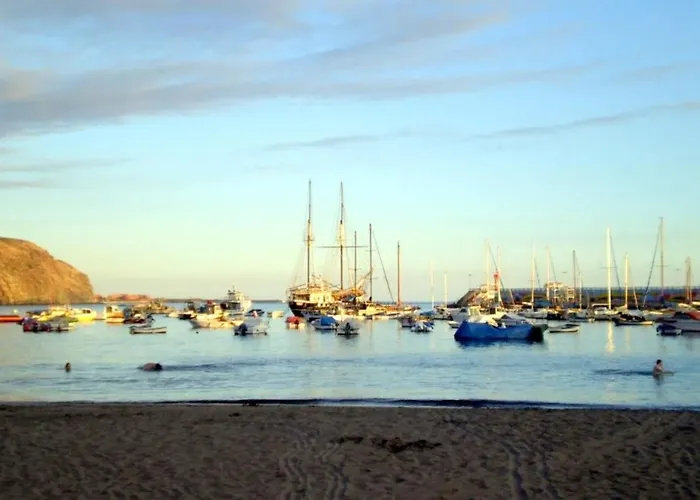 Anna Beautiful In The First Oceanline In Cristianos. Διαμέρισμα