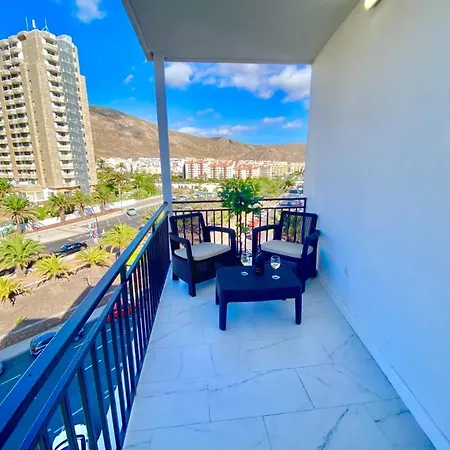 Anna Beautiful In The First Oceanline In Cristianos. Los Cristianos (Tenerife)