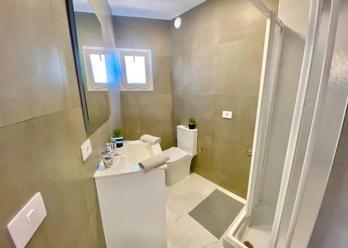 Apartman Anna Beautiful In The First Oceanline In Cristianos. *